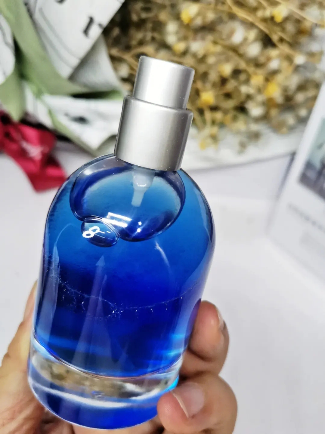 毒药香水香精